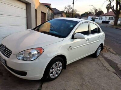 2010 Hyundai accent